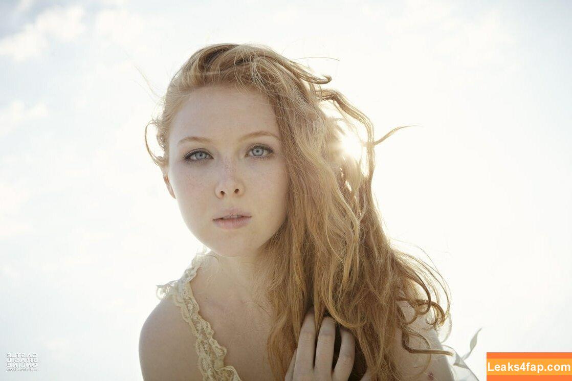 Molly C Quinn / lassmolly / mollycaitlynquinn leaked photo photo #0011