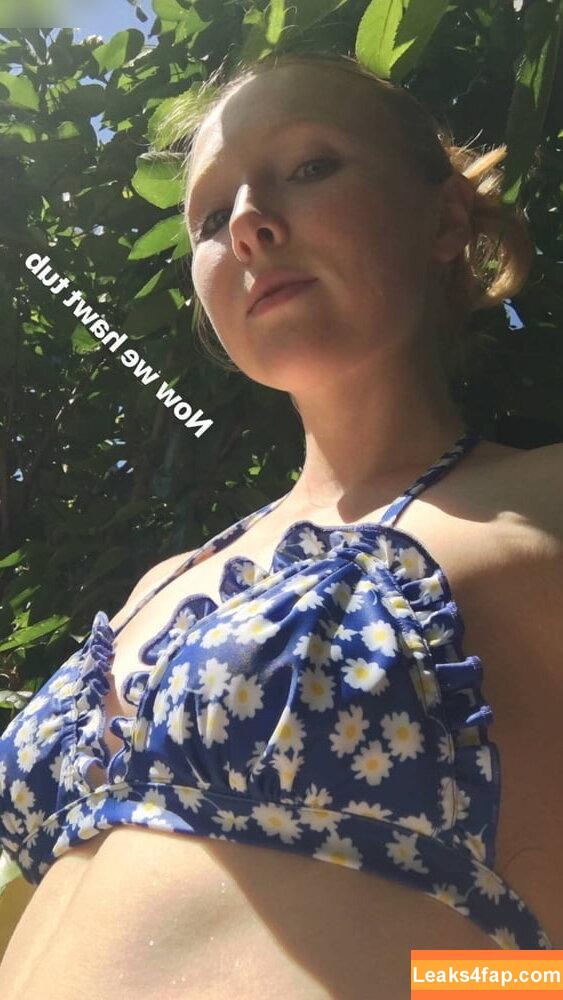 Molly C Quinn / lassmolly / mollycaitlynquinn leaked photo photo #0077