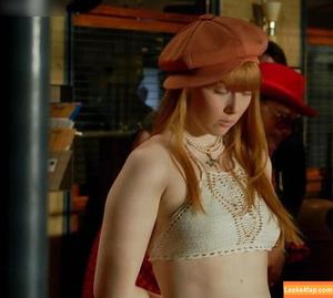 Molly C Quinn photo #0079