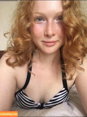 Molly C Quinn photo #0105