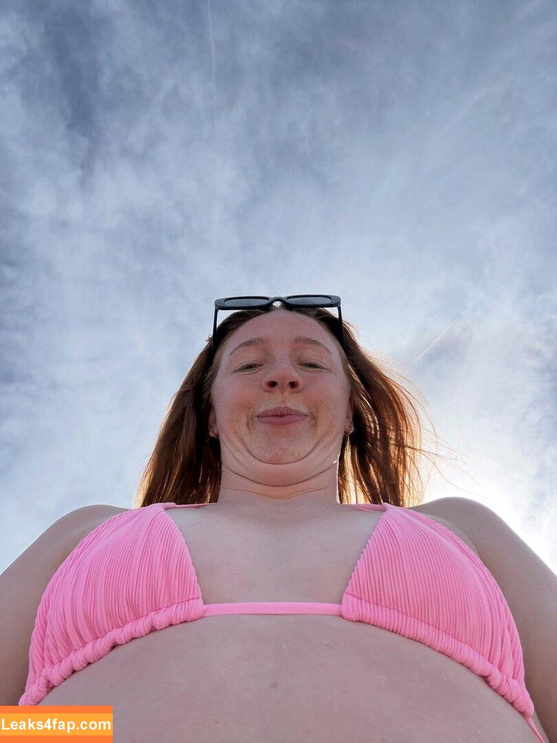Molly Carlson / Canadian Diver / mollycarlson1 leaked photo photo #0174