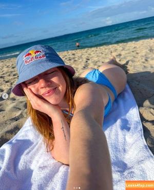 Molly Carlson photo #0192