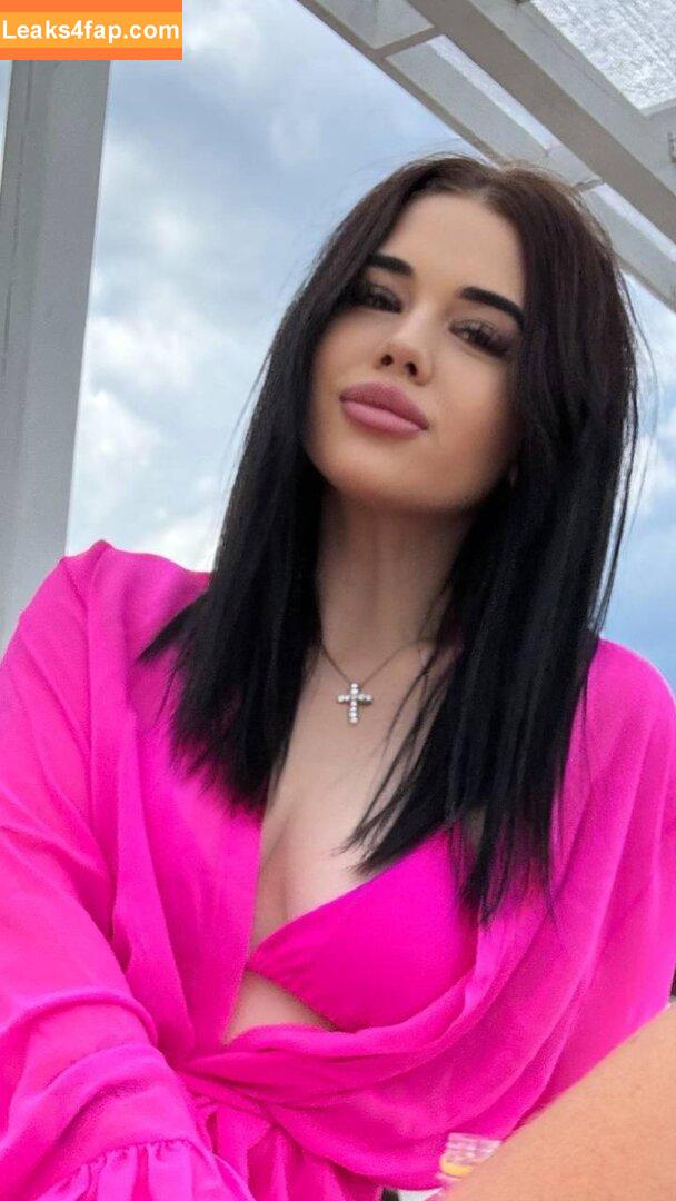 molly_loveee777 / molllybunny / molly_loveee / mollylove777 leaked photo photo #0022