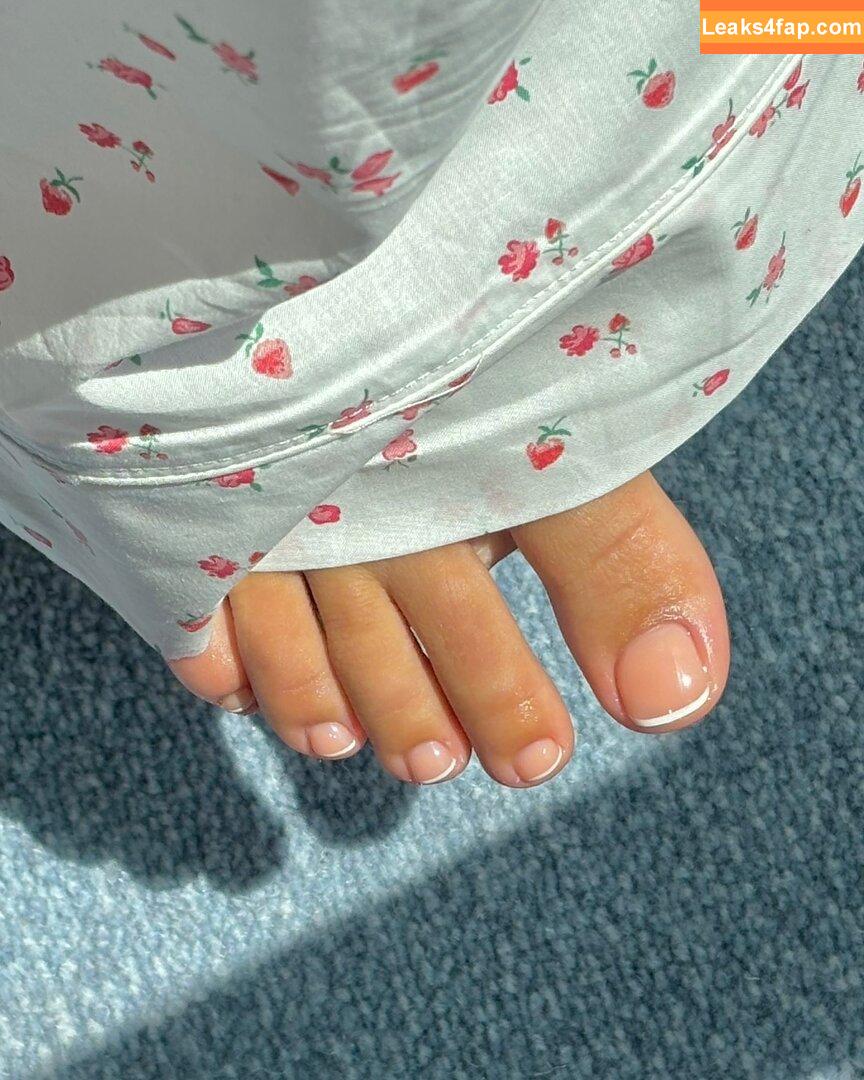 Molly-Mae Hague / https: / mollymae / mollymaehague / mollymaeishigh leaked photo photo #0024