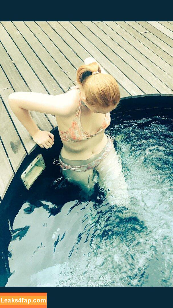 Molly Quinn / lassmolly / mollycaitlynquinn leaked photo photo #0110