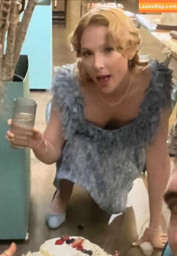 Molly Quinn / lassmolly / mollycaitlynquinn leaked photo photo #0142