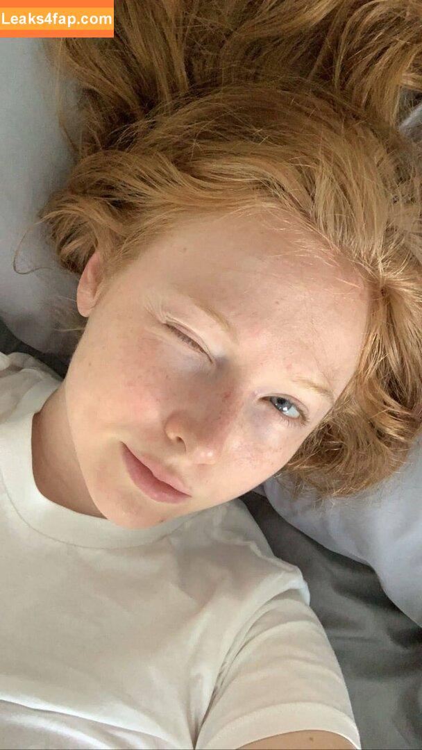 Molly Quinn / lassmolly / mollycaitlynquinn leaked photo photo #0177