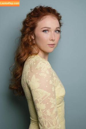 Molly Quinn фото #0150