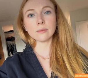 Molly Quinn photo #0196