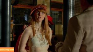 Molly Quinn photo #0214