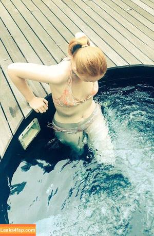 Molly Quinn photo #0222