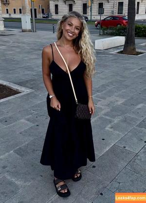 Molly Rainford photo #0256