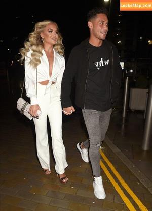 Molly Smith photo #0156