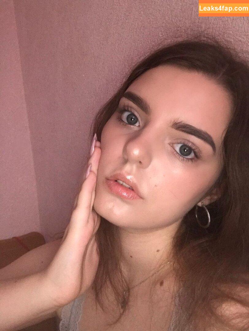 Mollyboo /  leaked photo photo #0002