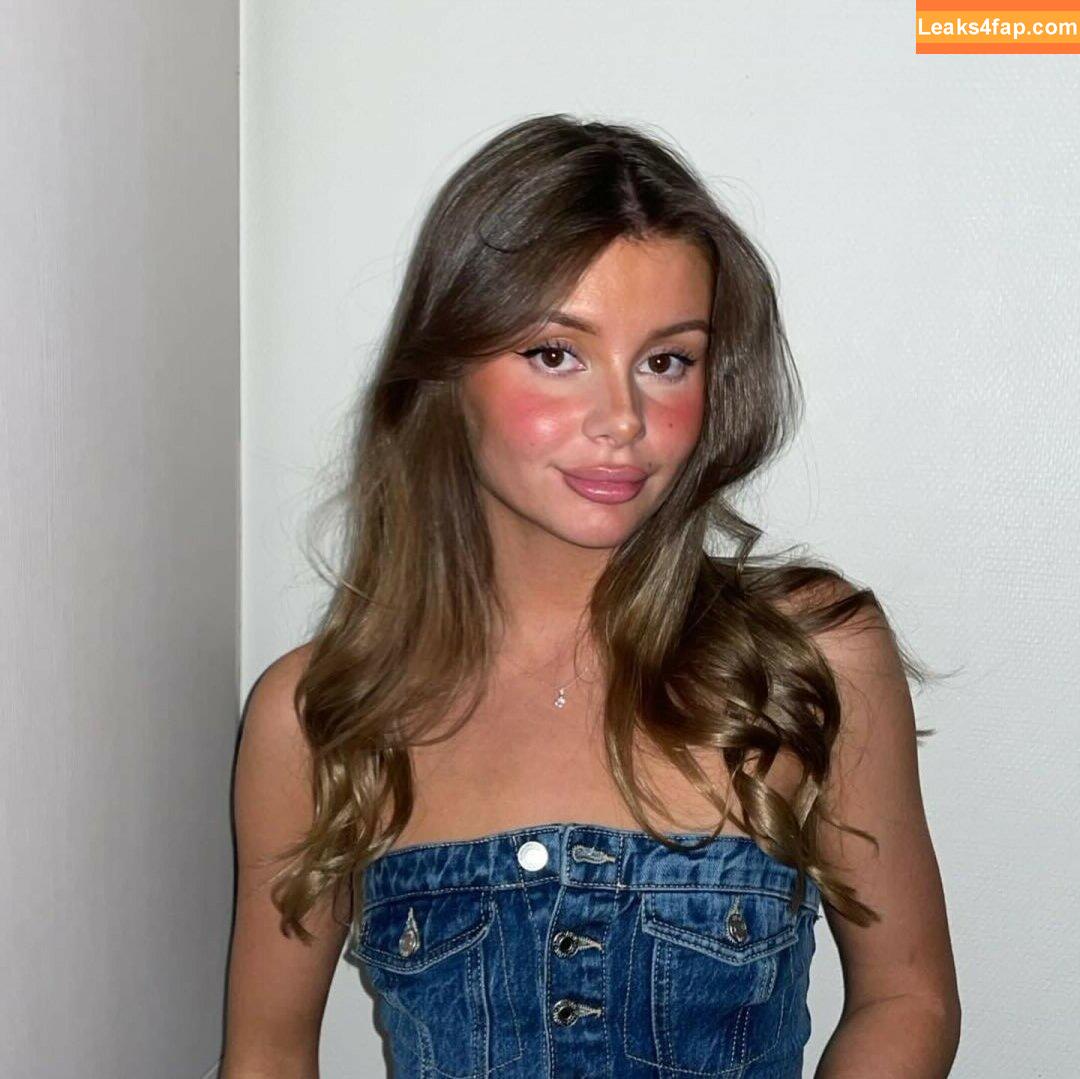 Mollyexclusive / itsmollyoffical / itsmollyofficial leaked photo photo #0013