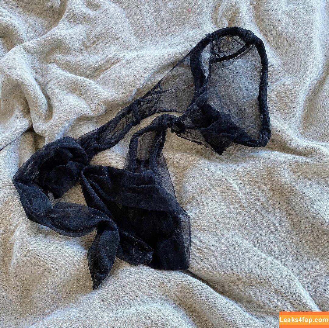 MollyRedWolf / MollyRebbit / mollyredwolf_ph leaked photo photo #0655