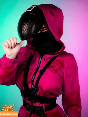 MollyRedWolf photo #0462