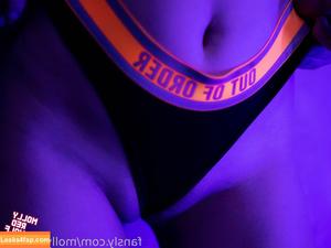 MollyRedWolf photo #0525