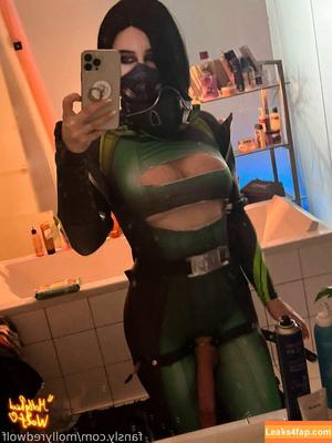 MollyRedWolf photo #0588