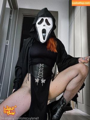 MollyRedWolf photo #0716