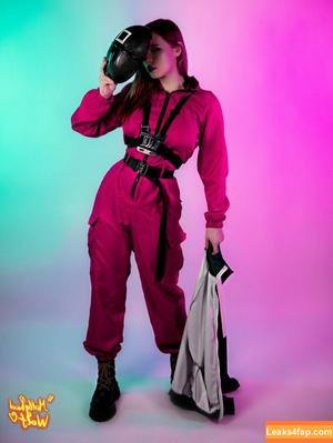MollyRedWolf photo #0821