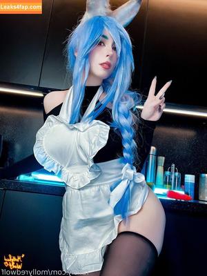 MollyRedWolf photo #1228