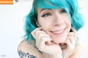 MollyRedWolf photo #1289