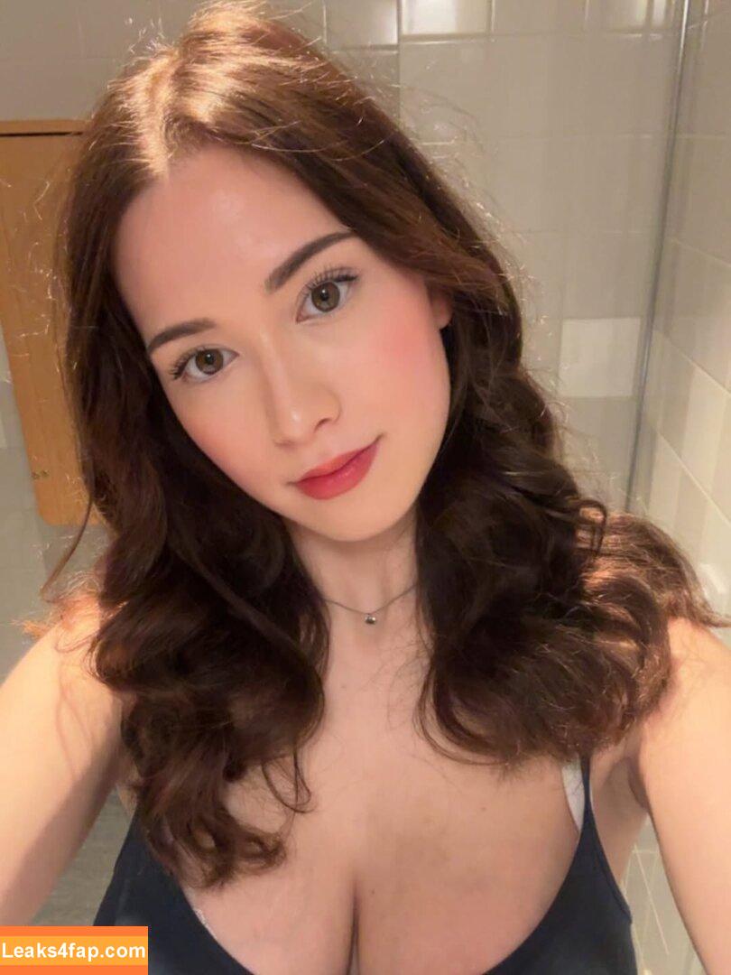 Mollyswes / molzzan leaked photo photo #0031