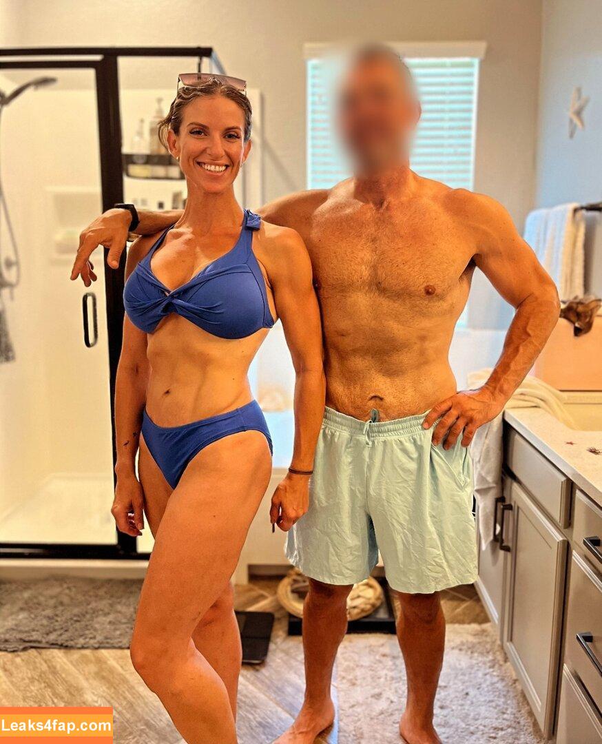 mombod81 / hotmombod81 leaked photo photo #0008