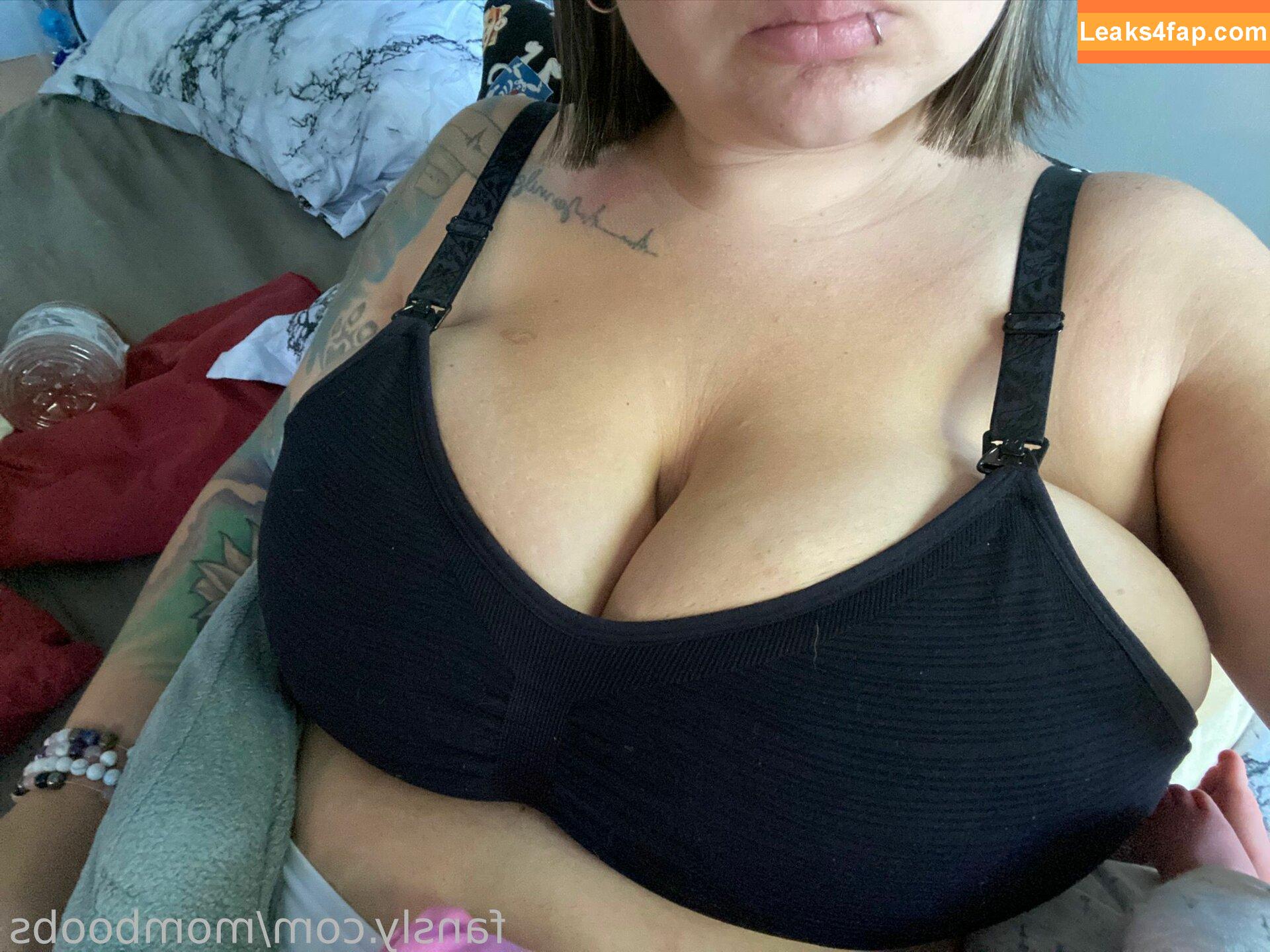 momboobs /  leaked photo photo #0015