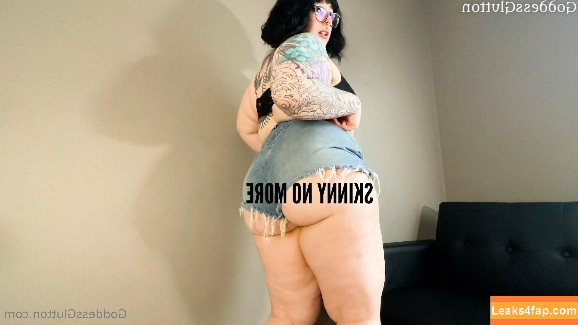 mommyglutton / mommy_meghan_ leaked photo photo #0048