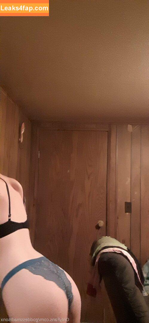 mommymaddii / mommy_maddie_lover_69 leaked photo photo #0023