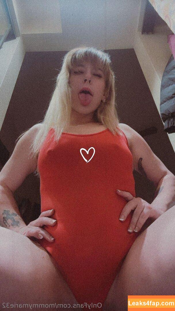 mommymarie32 / misslilstrutz leaked photo photo #0021