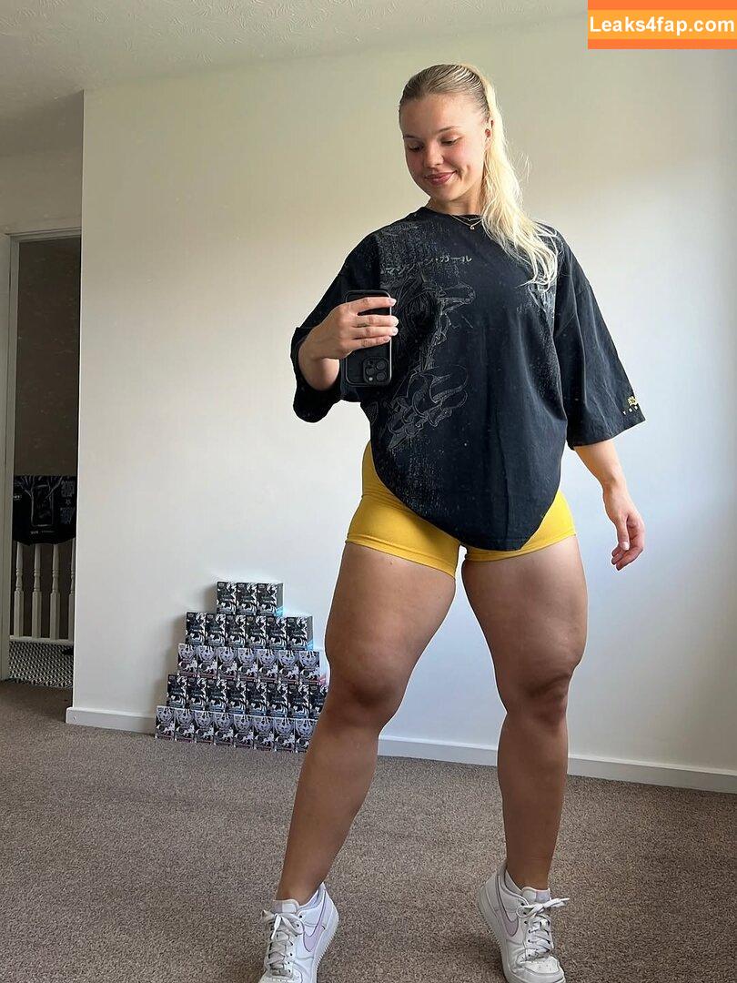 MommyMewtwo / Avalynn Rose / _mommymewtwo / avalynnrose / avarose.fit leaked photo photo #0167