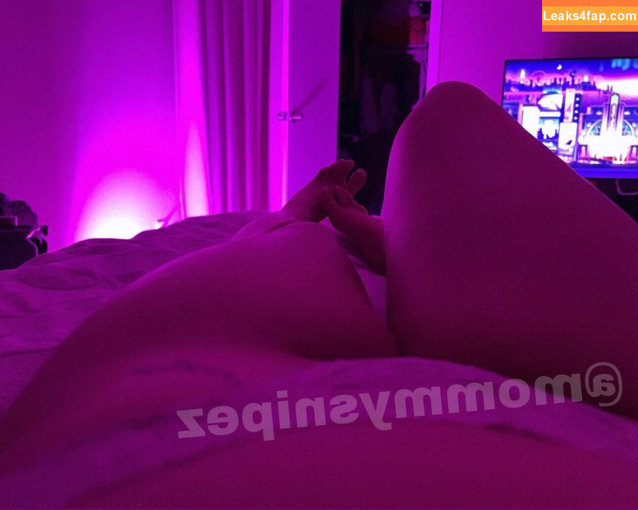 mommysnipez /  leaked photo photo #0018