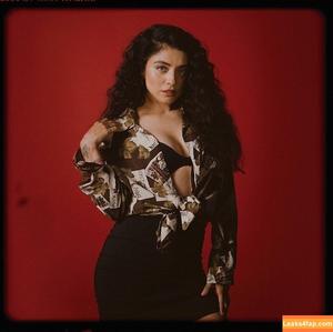 Mon Laferte photo #0020