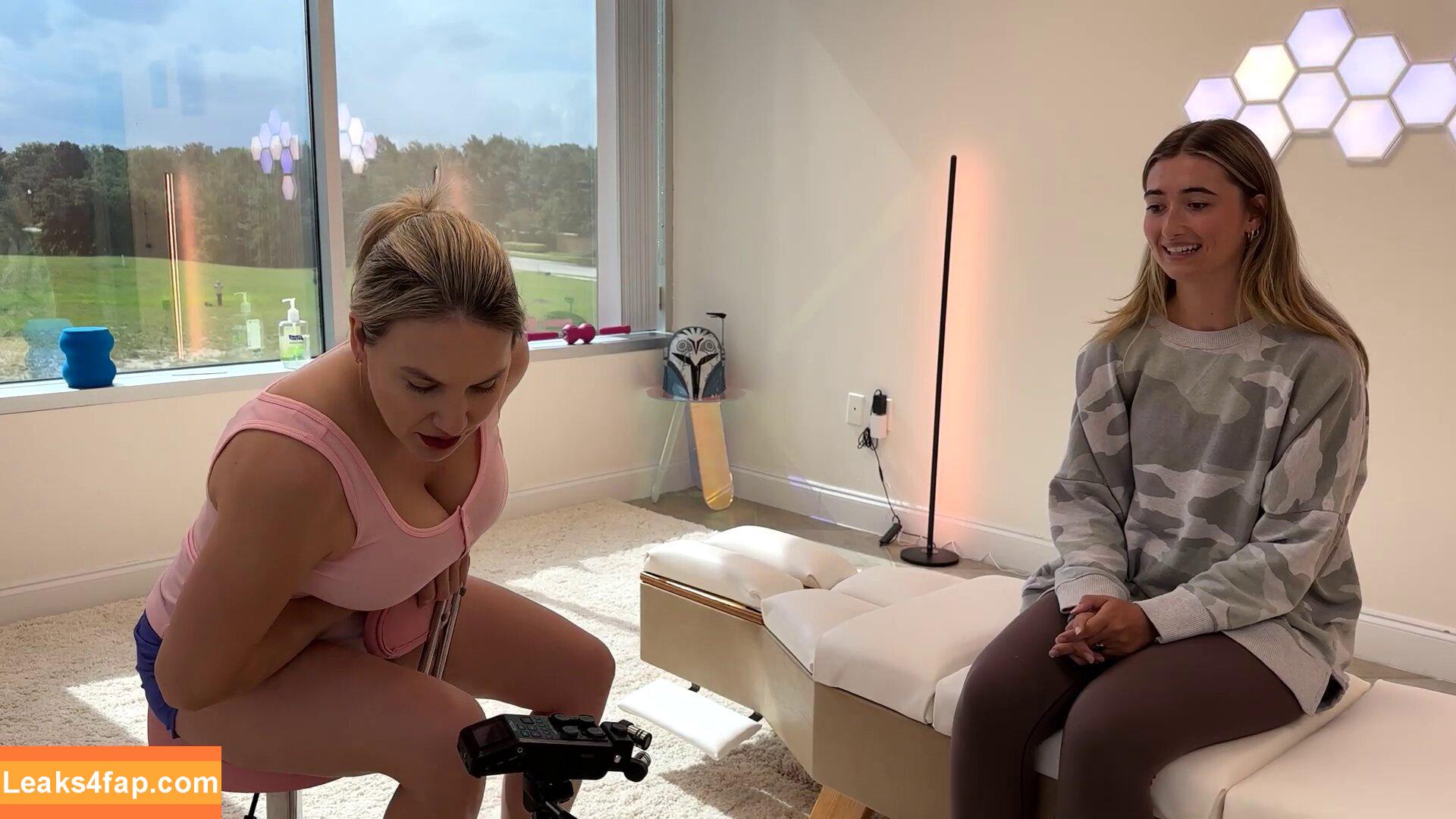 Mondragon Chiropractic / Brenda Mondragon / chiro_dragon leaked photo photo #0008