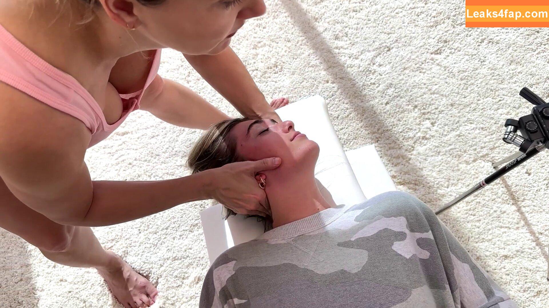 Mondragon Chiropractic / Brenda Mondragon / chiro_dragon leaked photo photo #0021