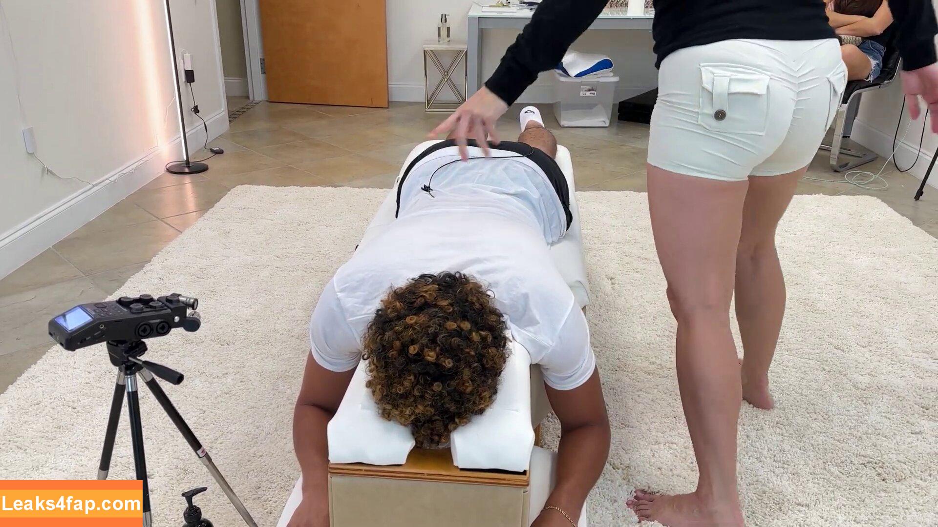 Mondragon Chiropractic / Brenda Mondragon / chiro_dragon leaked photo photo #0053