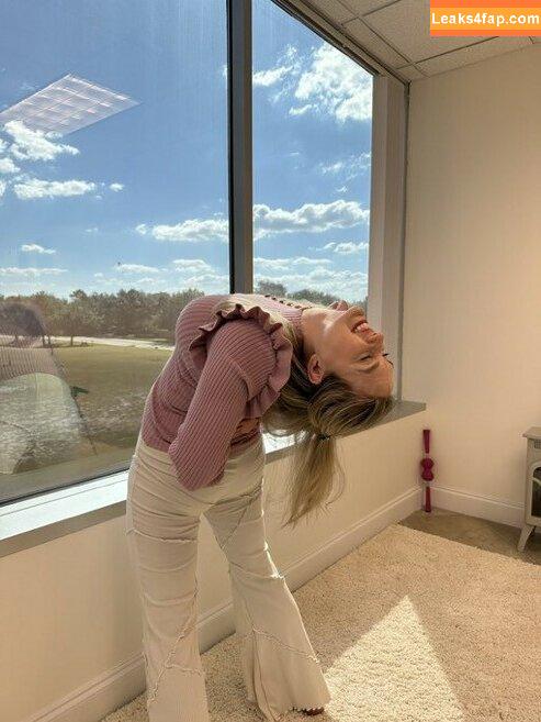 Mondragon Chiropractic / Brenda Mondragon / chiro_dragon leaked photo photo #0091