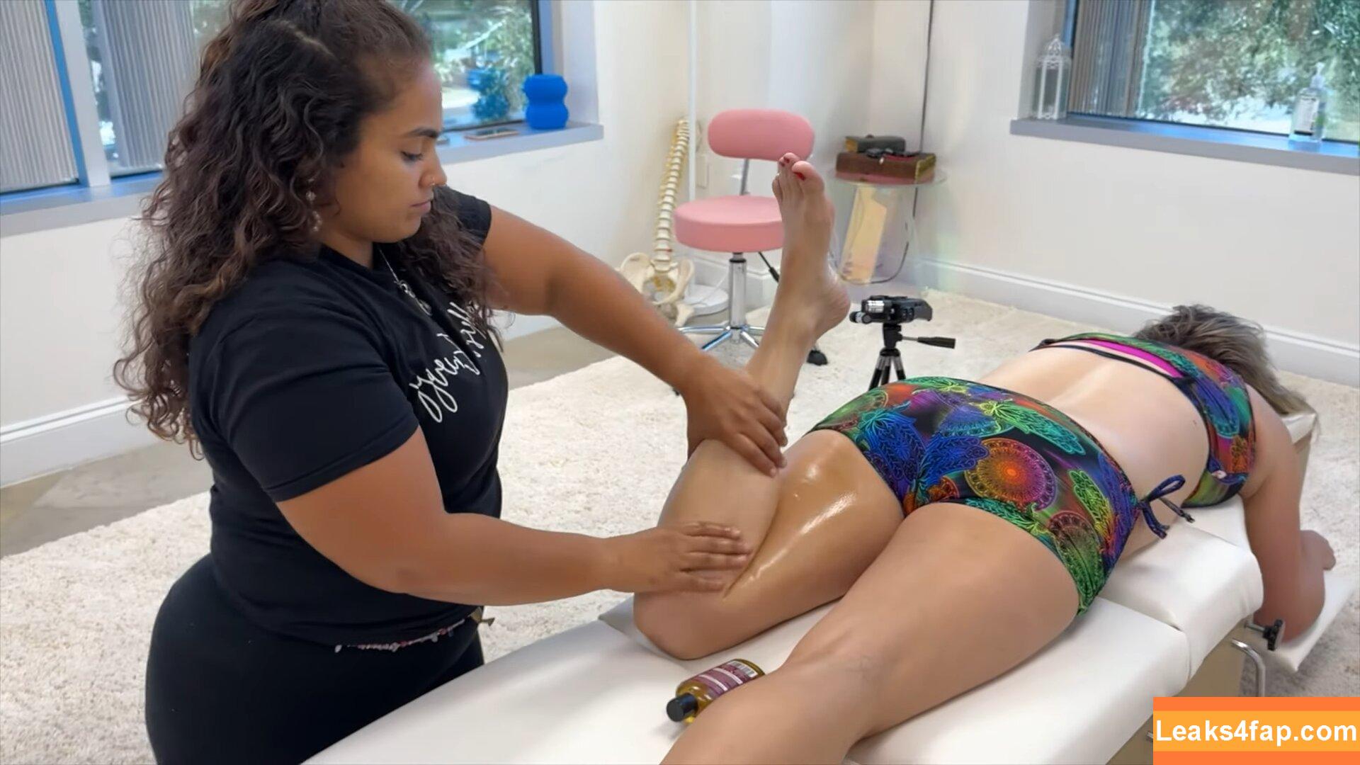 Mondragon Chiropractic / Brenda Mondragon / chiro_dragon leaked photo photo #0136