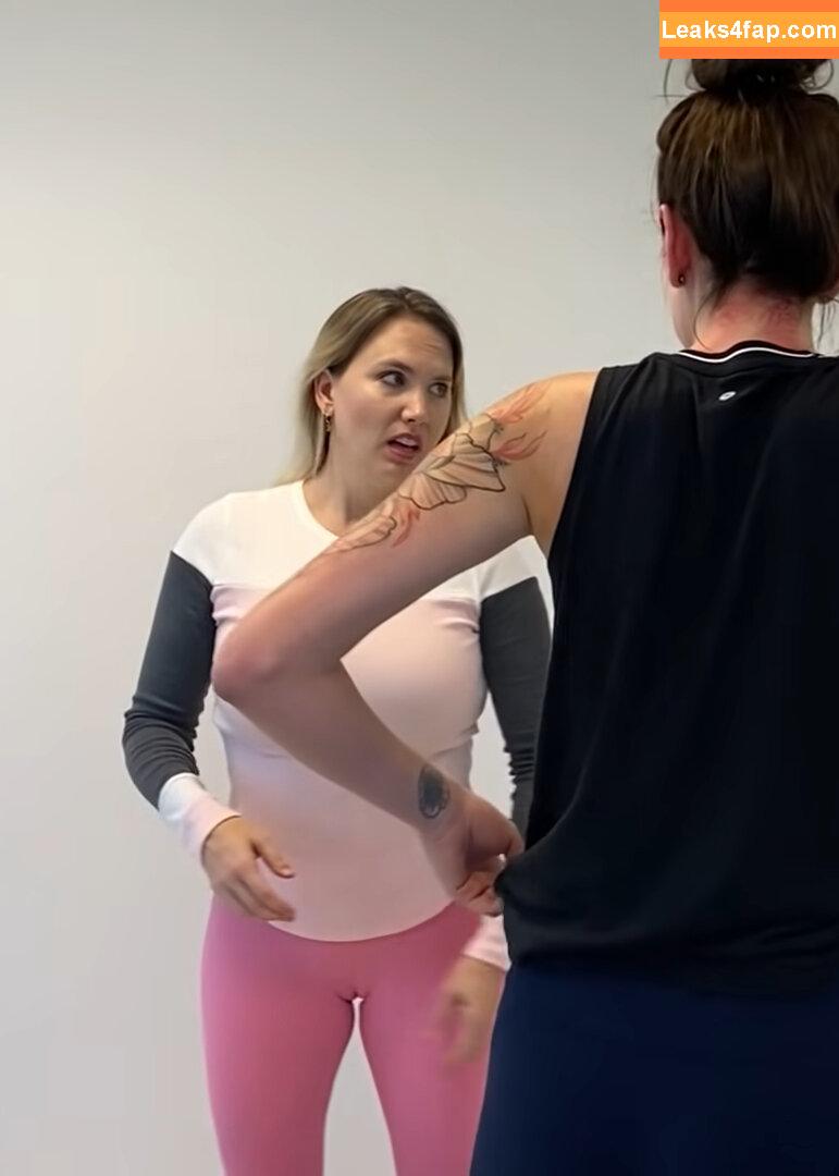 Mondragon Chiropractic / Brenda Mondragon / chiro_dragon leaked photo photo #0160