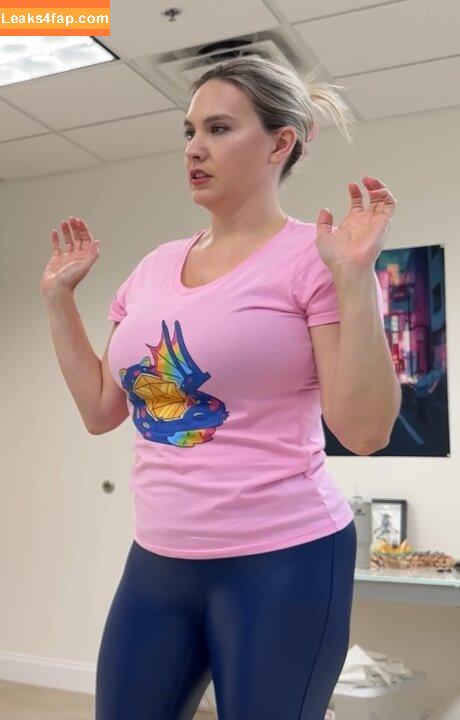 Mondragon Chiropractic / Brenda Mondragon / chiro_dragon слитое фото фото #0247