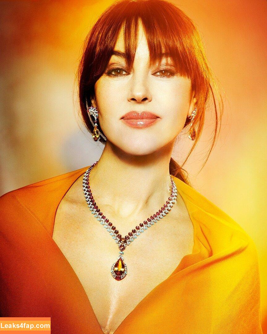 Monica Bellucci / aMonicaBellucci / bellucciginebra / monicabellucciofficiel leaked photo photo #0154