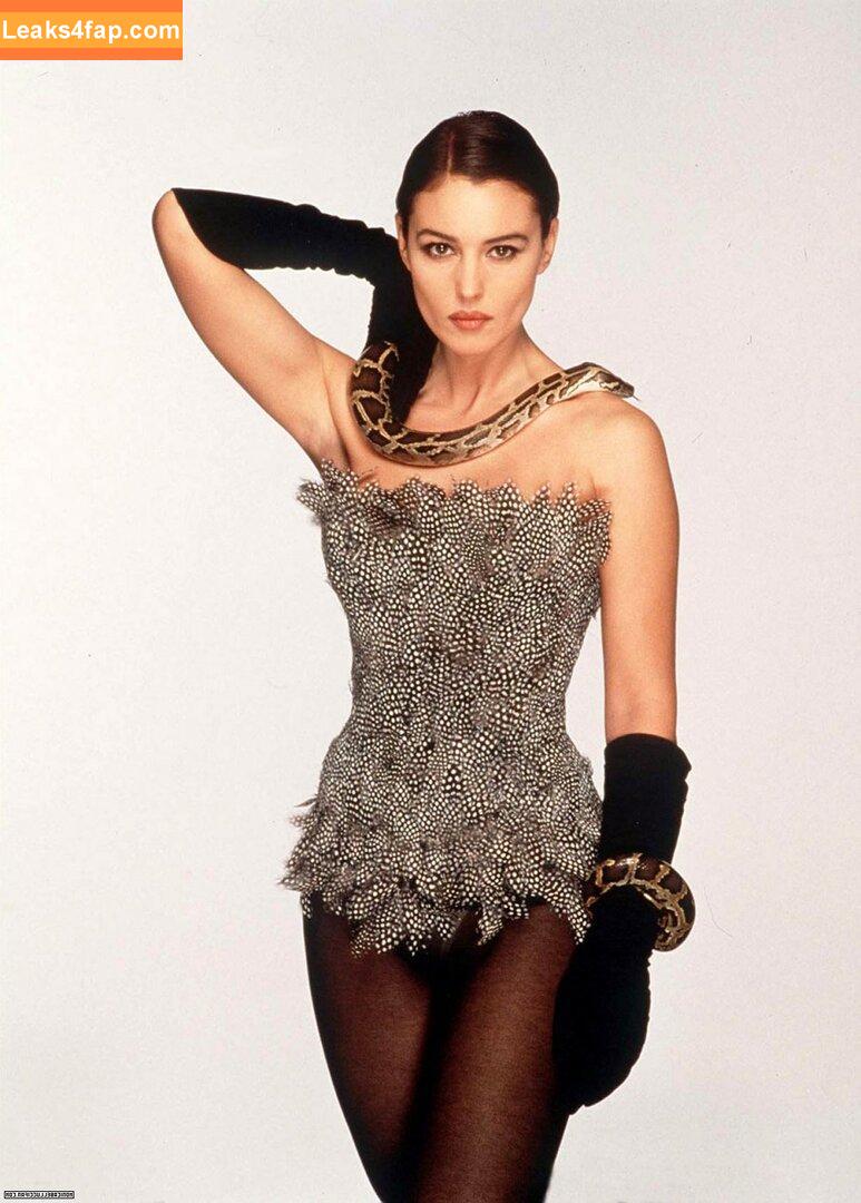 Monica Bellucci / aMonicaBellucci / bellucciginebra / monicabellucciofficiel leaked photo photo #0206