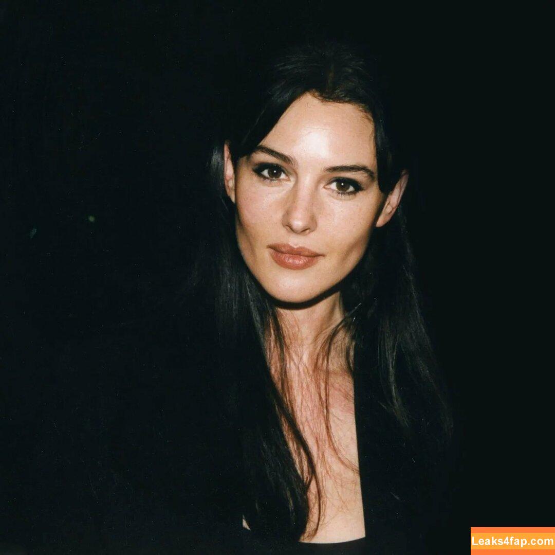 Monica Bellucci / aMonicaBellucci / bellucciginebra / monicabellucciofficiel leaked photo photo #0214
