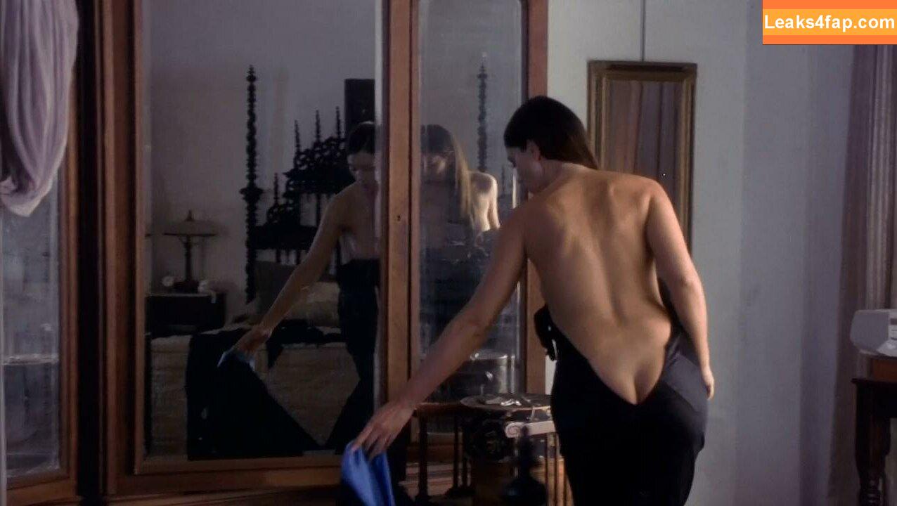 Monica Bellucci / aMonicaBellucci / bellucciginebra / monicabellucciofficiel leaked photo photo #0218