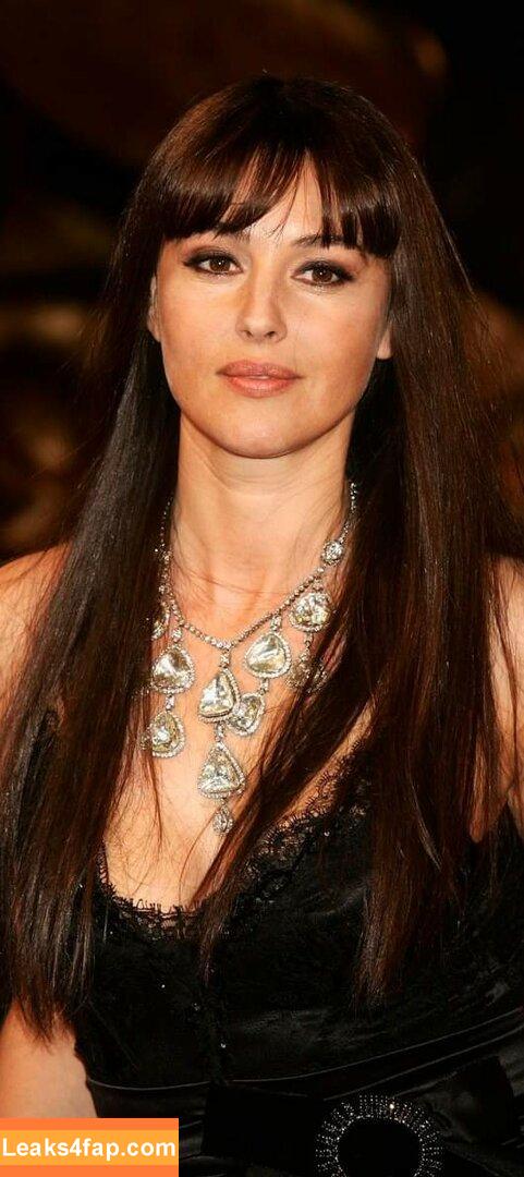 Monica Bellucci / aMonicaBellucci / bellucciginebra / monicabellucciofficiel leaked photo photo #0240