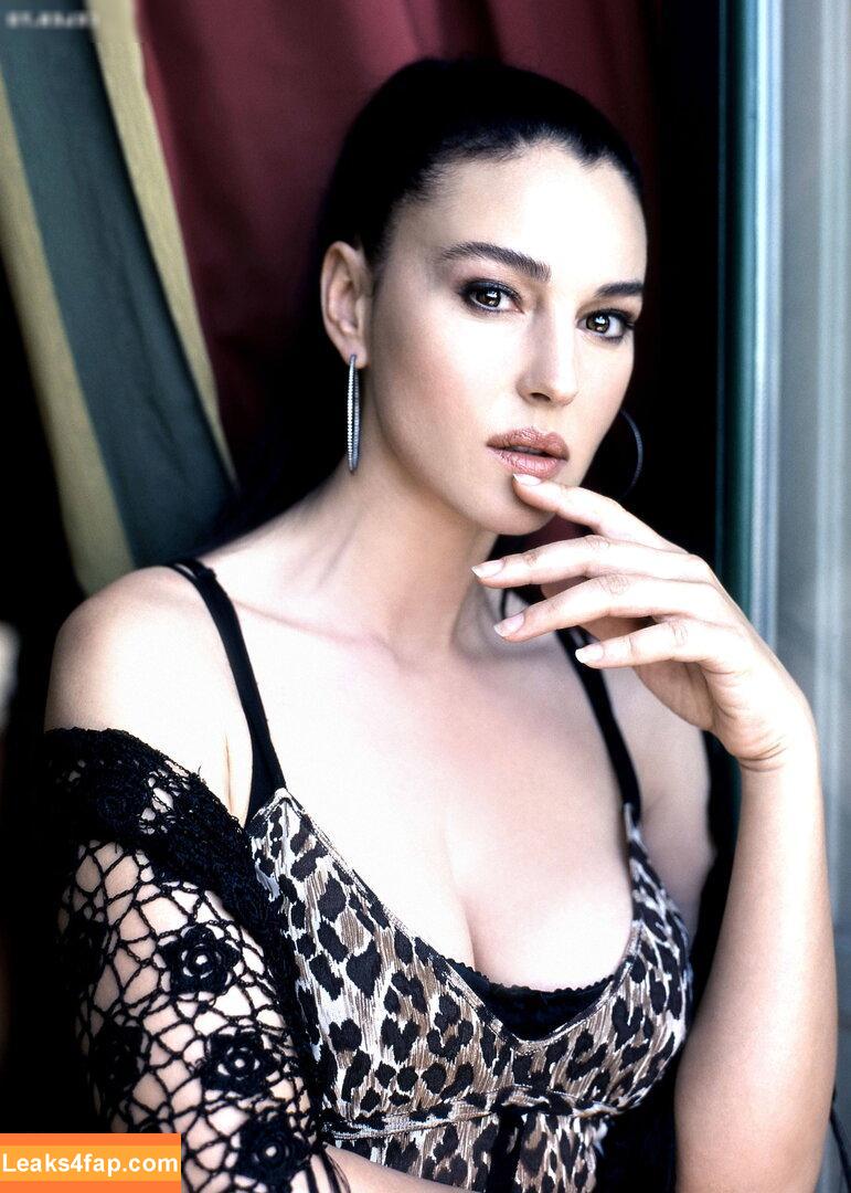 Monica Bellucci / aMonicaBellucci / bellucciginebra / monicabellucciofficiel leaked photo photo #0293