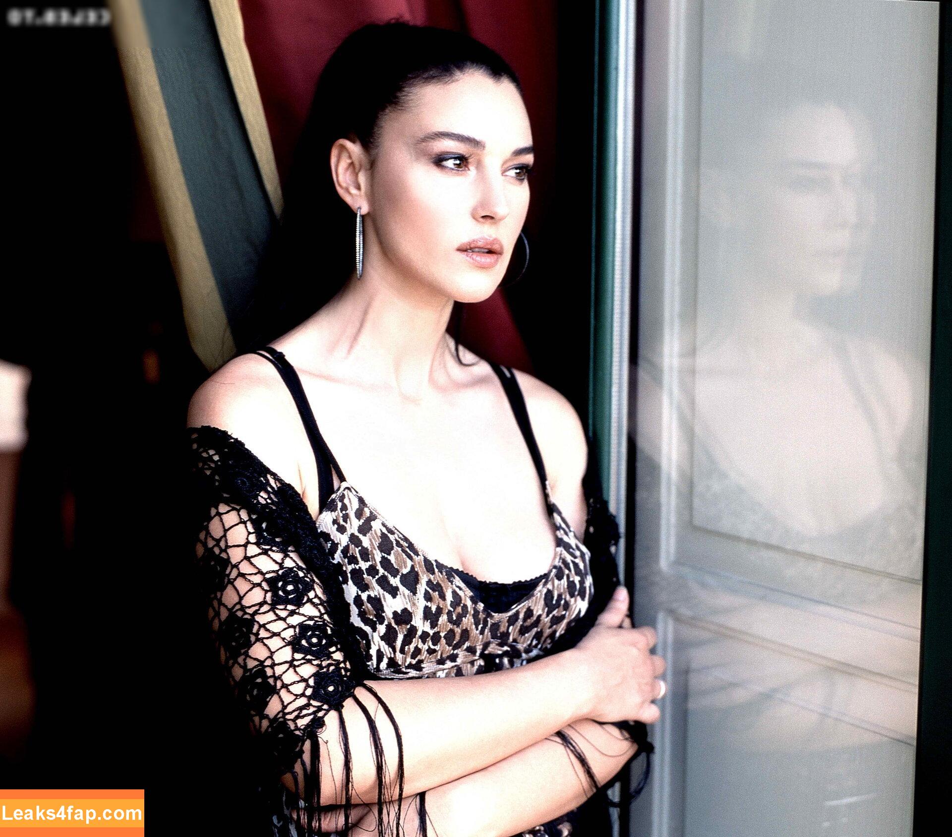 Monica Bellucci / aMonicaBellucci / bellucciginebra / monicabellucciofficiel leaked photo photo #0295